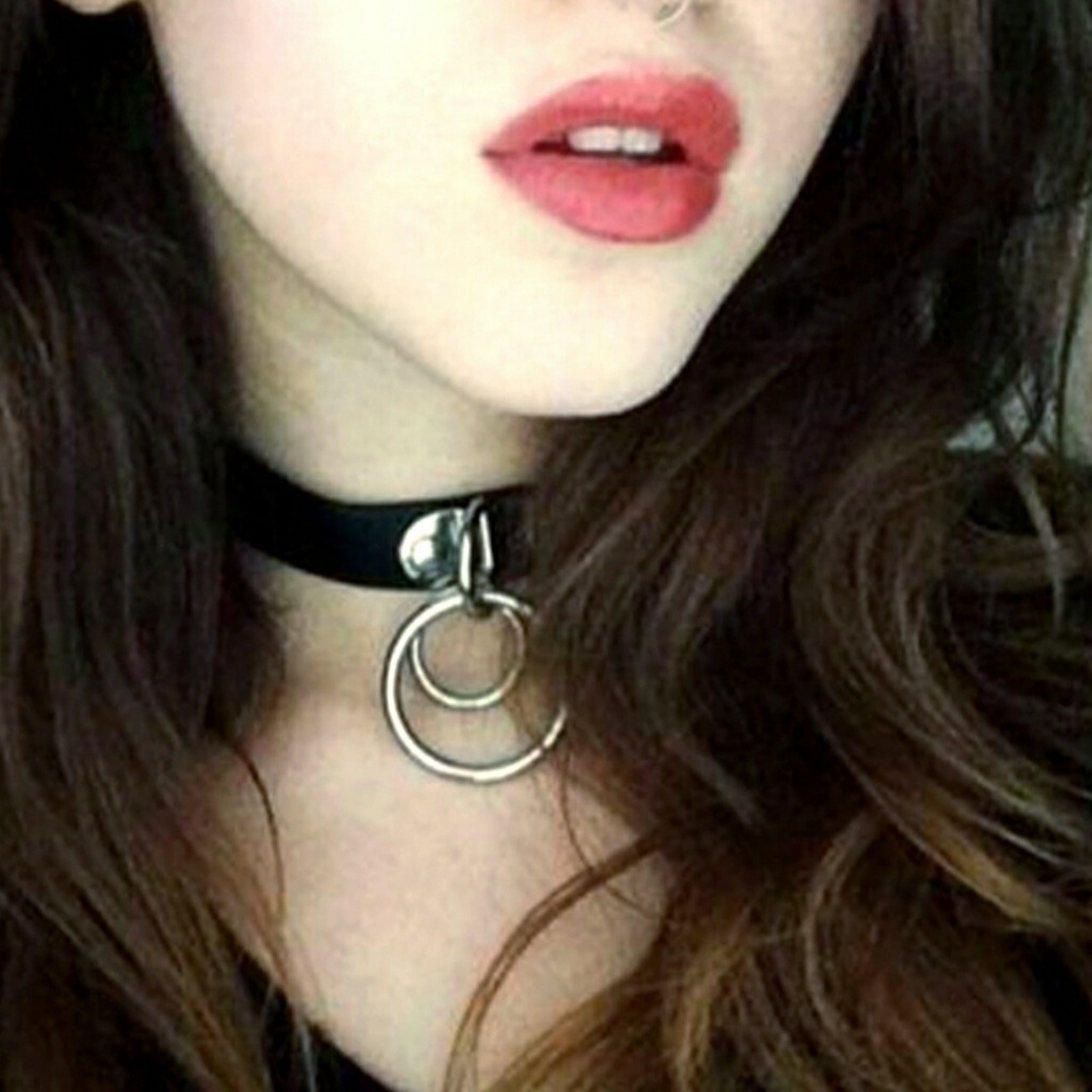 Choker Necklace